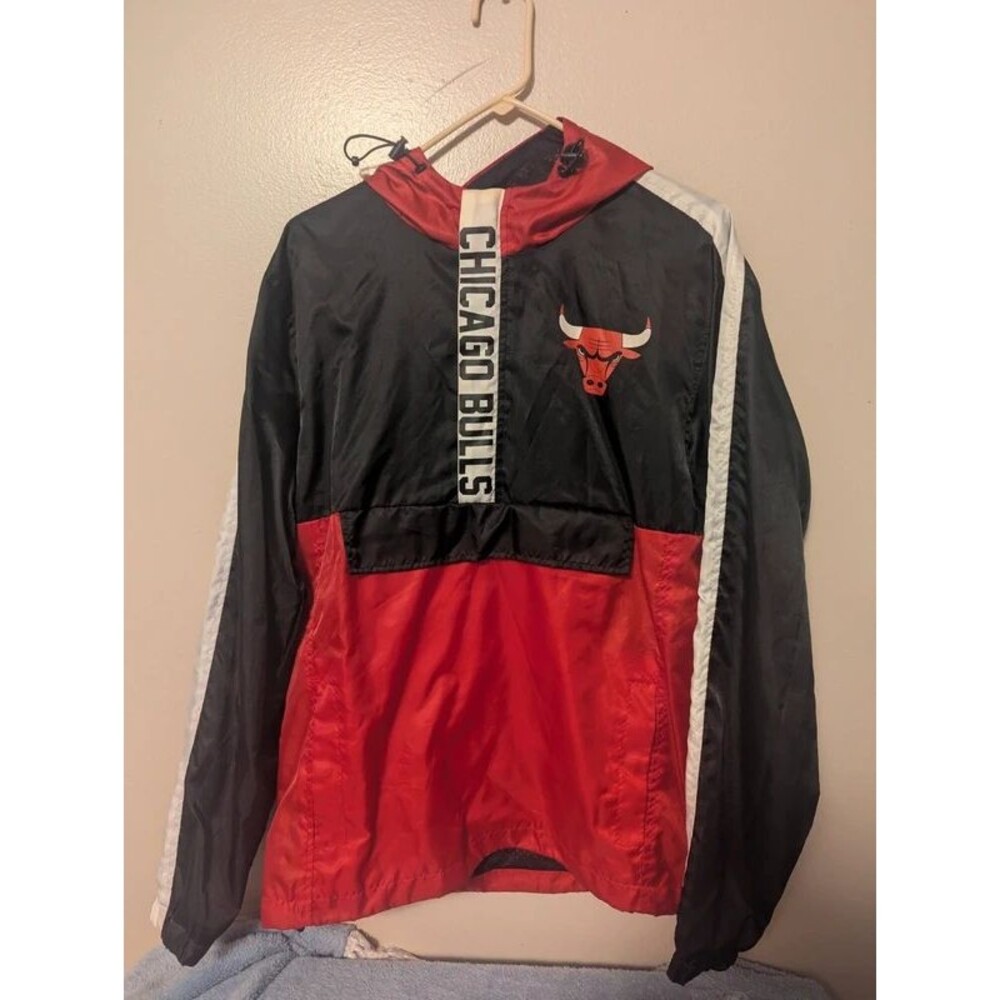Chicago Bulls Windbreaker, L